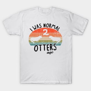 Otter vintage retro dwarf otters master mistress T-Shirt